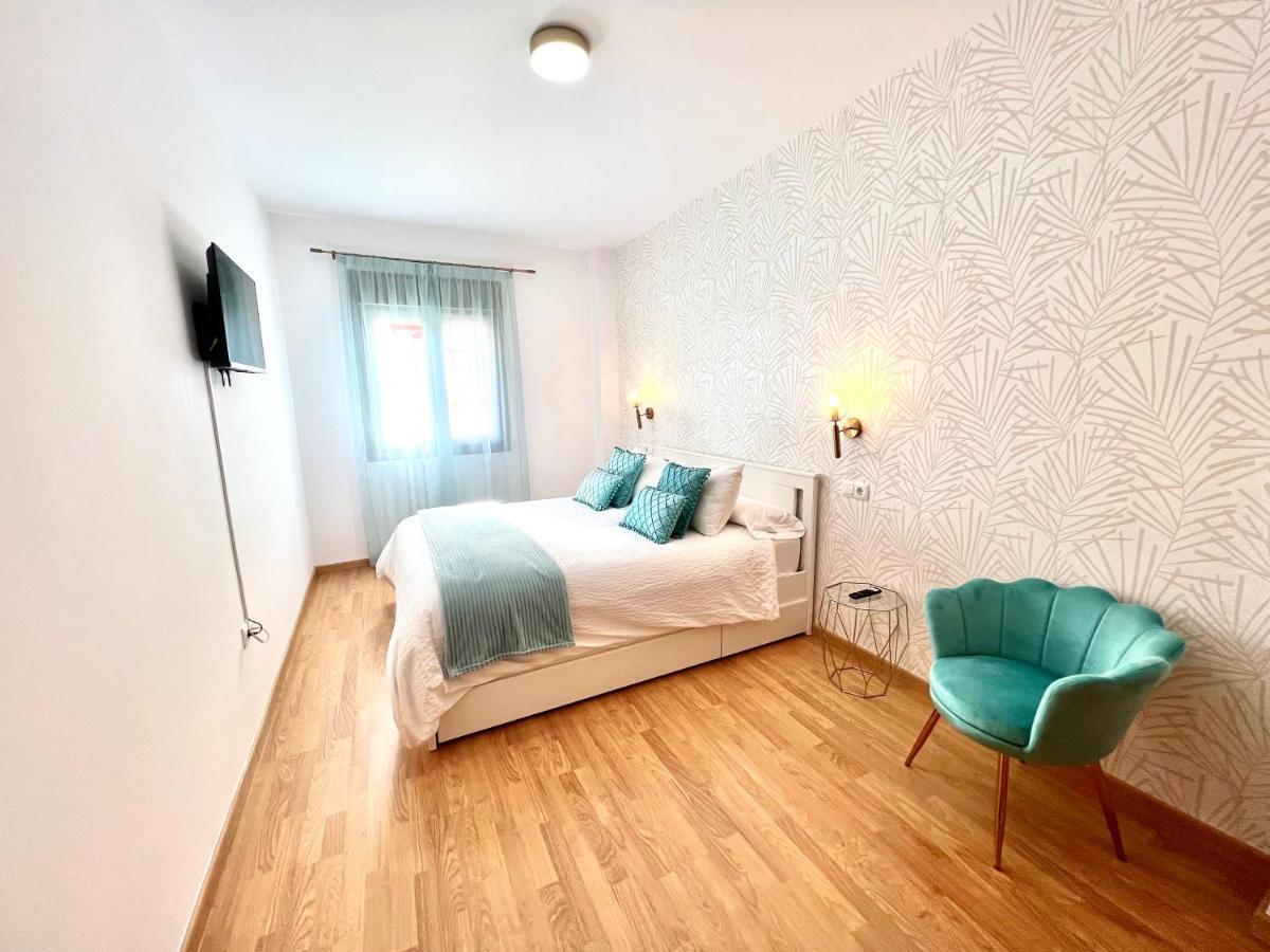 Apartment Sorolla Center